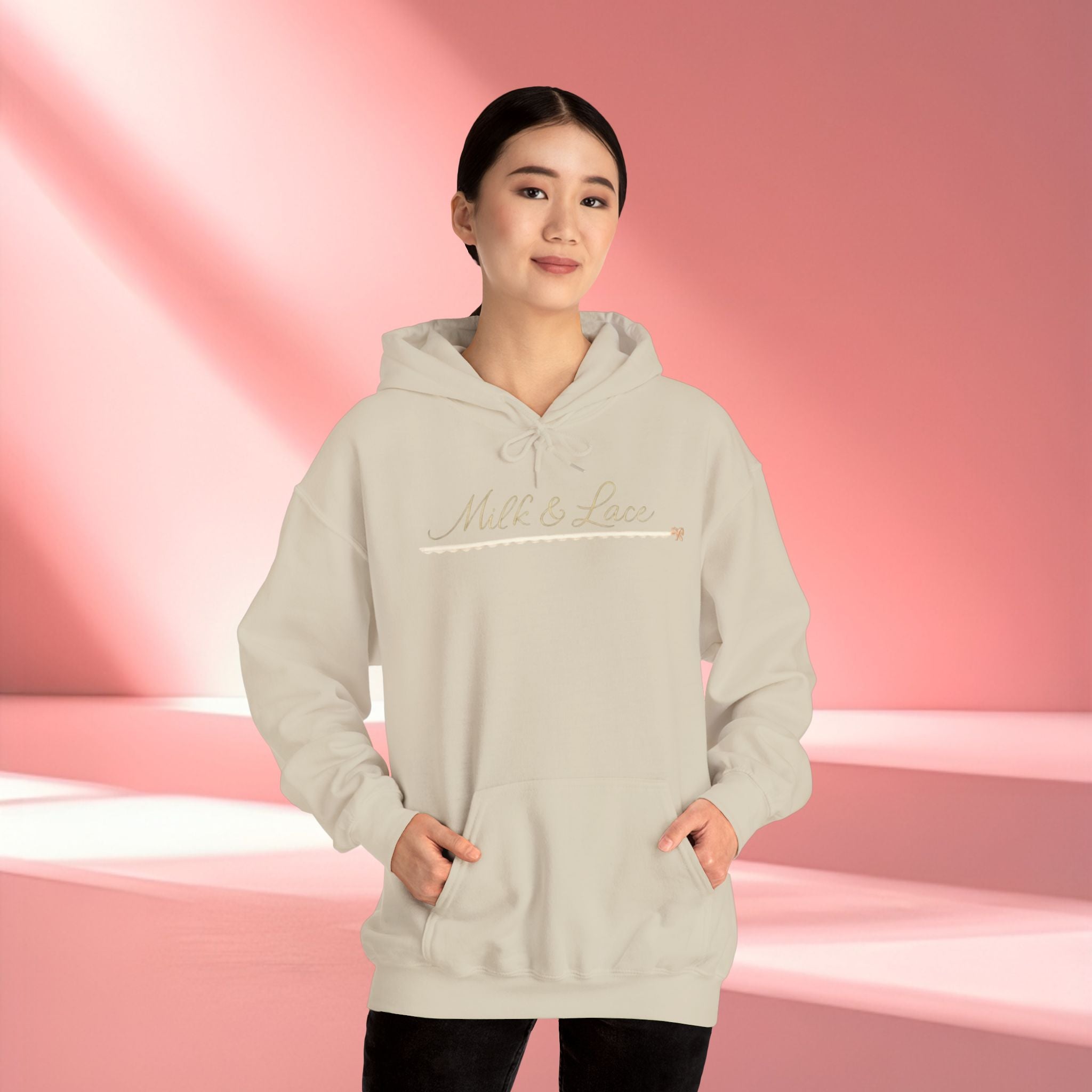 Minimal Elegant Hoodie — Casual Everyday Pullover