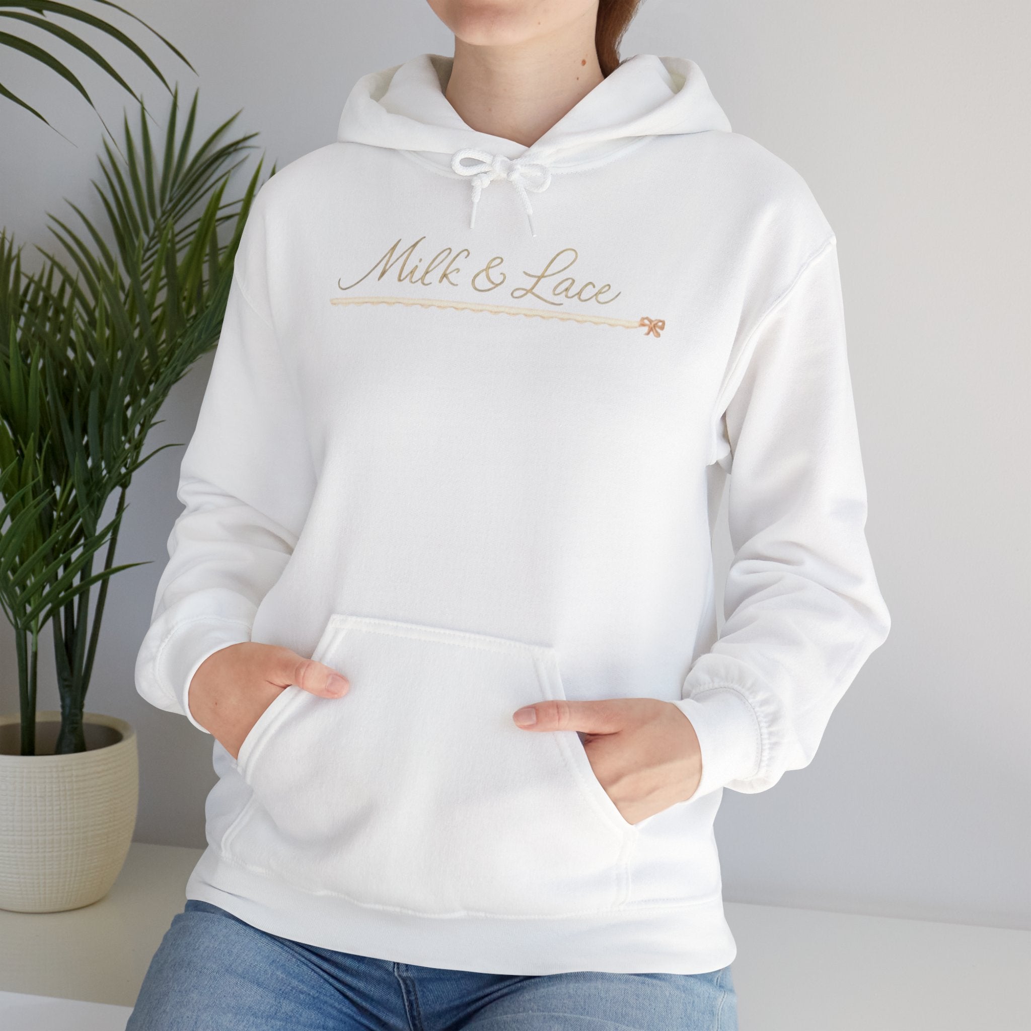 Minimal Elegant Hoodie — Casual Everyday Pullover