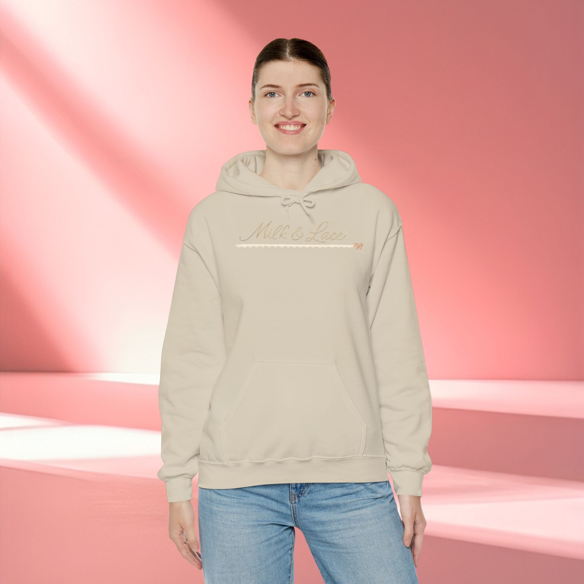 Minimal Elegant Hoodie — Casual Everyday Pullover