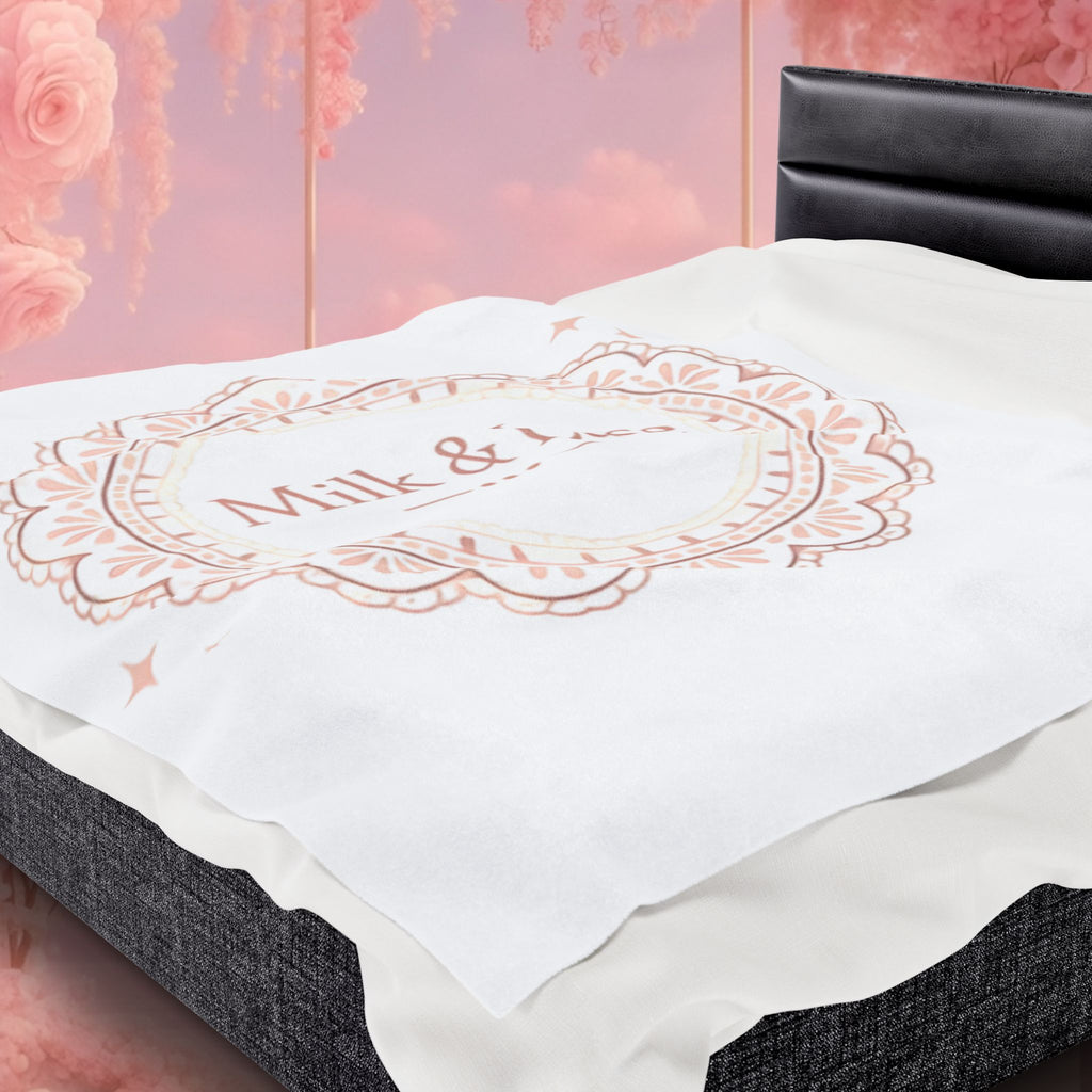 Velveteen Plush Blanket — "Milk & Lace" Soft Decorative Throw for Cozy Bedrooms, Gift for Her